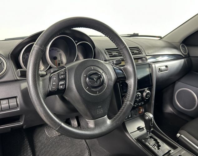 Mazda 3  Flash Edition