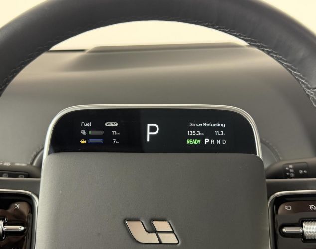 LiXiang (Li Auto) L7  