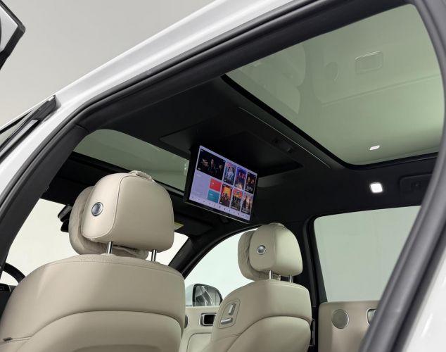 LiXiang (Li Auto) L7  