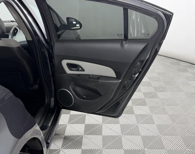 Chevrolet NAV Cruze  Базовая