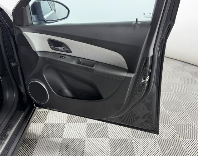 Chevrolet NAV Cruze  Базовая