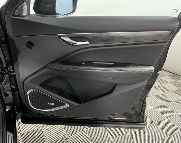 Geely Tugella  Flagship