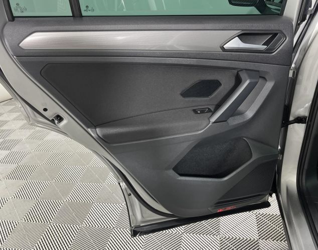 Volkswagen Tiguan  OFFROAD