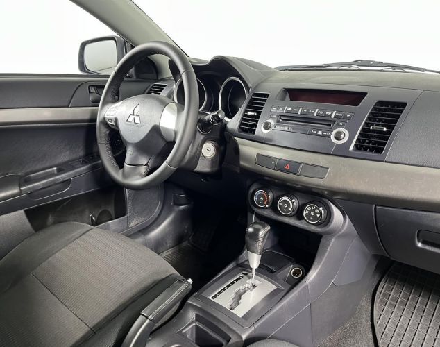 Mitsubishi Lancer  Inform