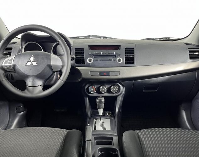 Mitsubishi Lancer  Inform