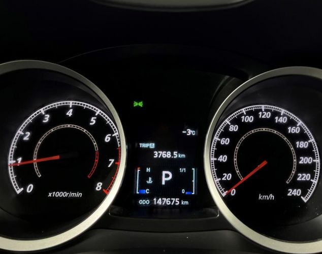 Mitsubishi Lancer  Inform