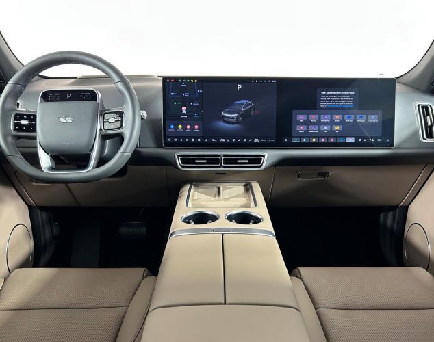 LiXiang (Li Auto) L7  