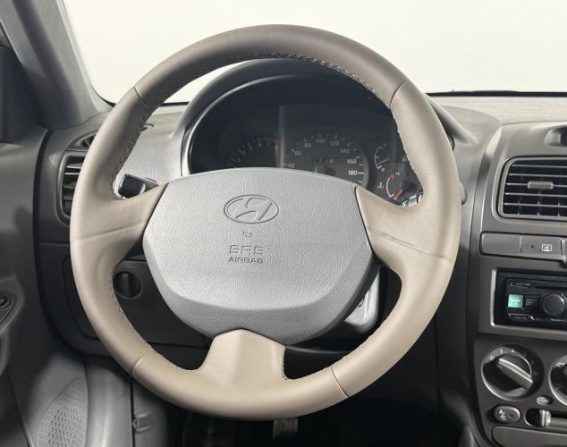 Hyundai Accent  Базовая