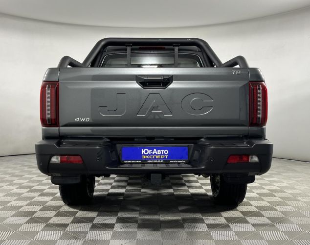 JAC T9  
