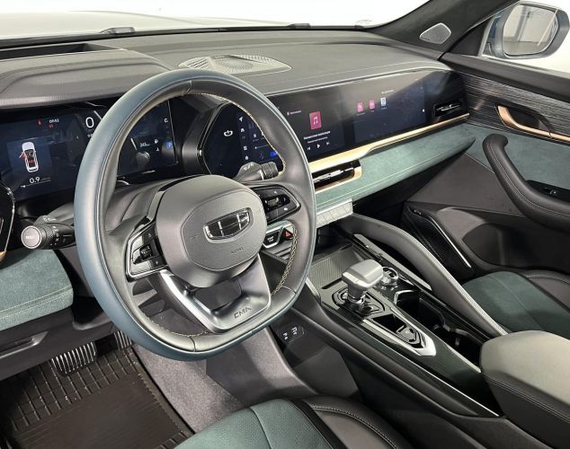 Geely Monjaro  Flagship