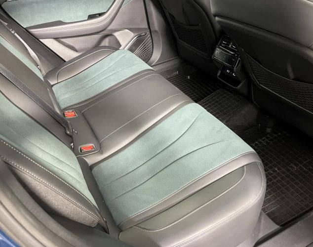 Geely Monjaro  Flagship