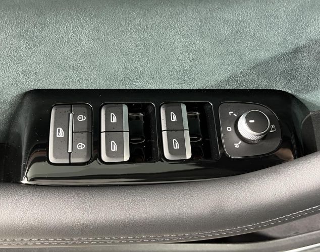 Geely Monjaro  Flagship