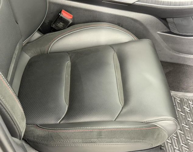 Geely Tugella  Flagship Sport