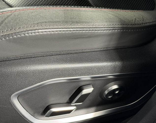 Geely Tugella  Flagship Sport