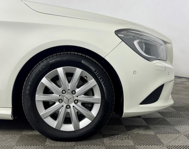 Mercedes-Benz CLA-Класс  CLA 200 Особая серия