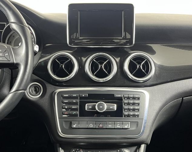 Mercedes-Benz CLA-Класс  CLA 200 Особая серия