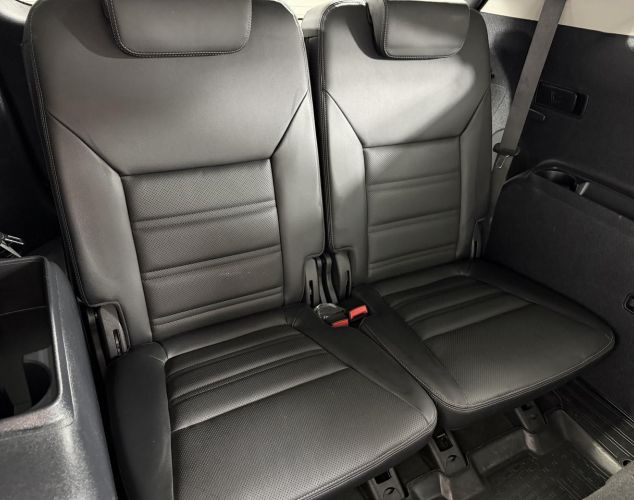 Kia Sorento  Prestige Black