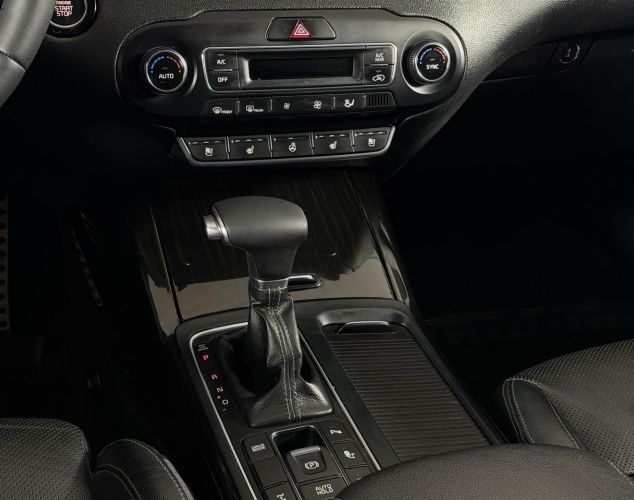 Kia Sorento  Prestige Black