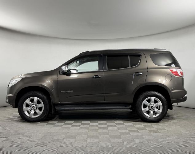 Chevrolet NAV Trailblazer  