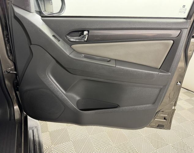 Chevrolet NAV Trailblazer  