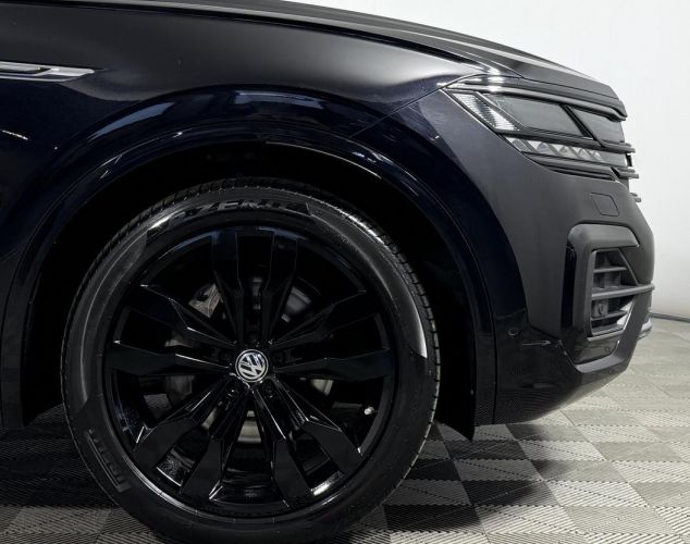 Volkswagen Touareg  R-Line