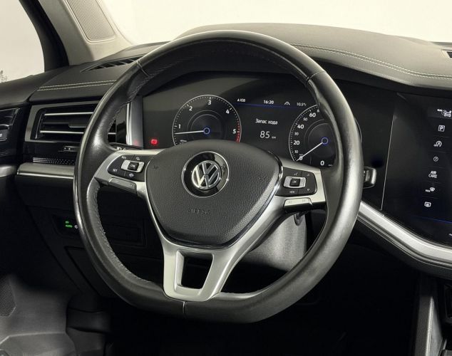 Volkswagen Touareg  R-Line