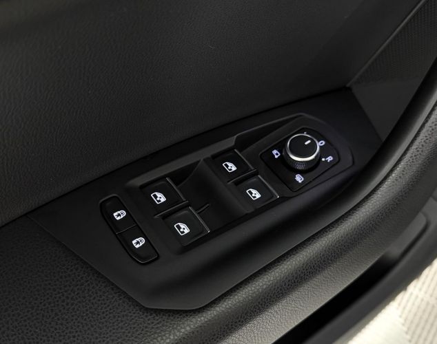 Volkswagen Touareg  R-Line