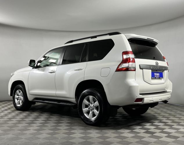 Toyota Land Cruiser Prado  Люкс (5 мест)
