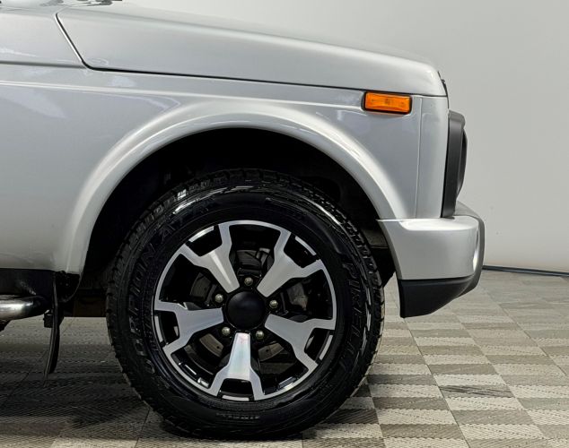 LADA (ВАЗ) Niva (4x4)  