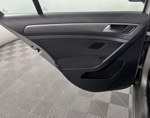 Volkswagen Golf  Comfortline