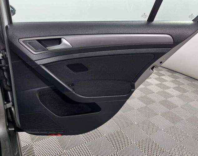 Volkswagen Golf  Comfortline