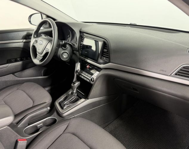 Hyundai Elantra  Comfort