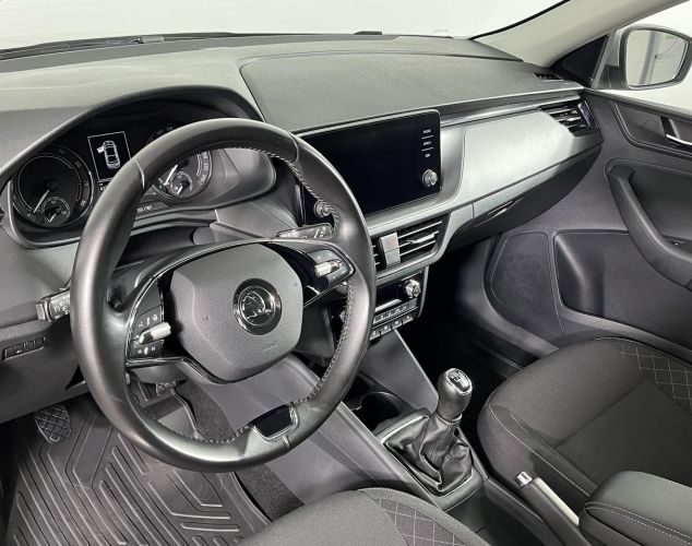 SKODA Rapid  Hockey Edition