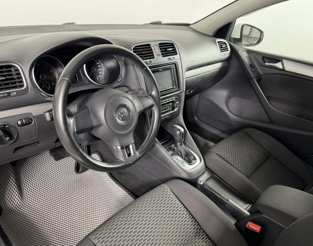 Volkswagen Golf  Trendline