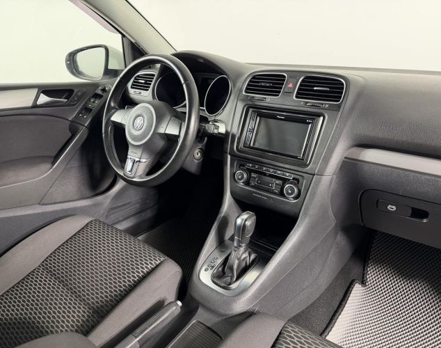 Volkswagen Golf  Trendline