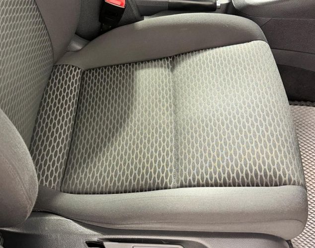 Volkswagen Golf  Trendline