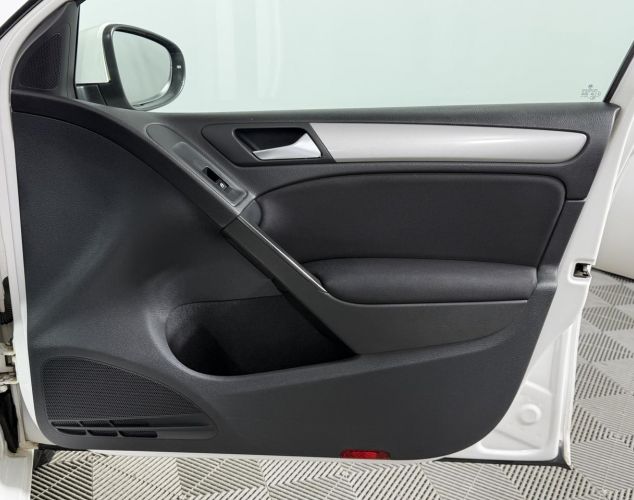 Volkswagen Golf  Trendline