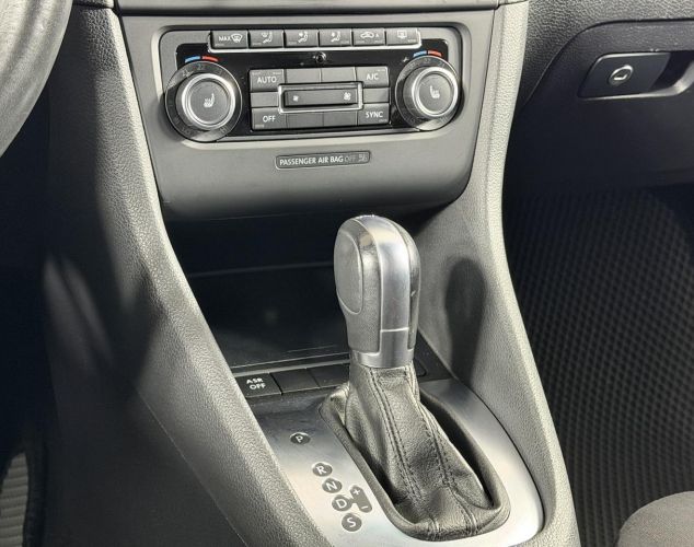 Volkswagen Golf  Trendline