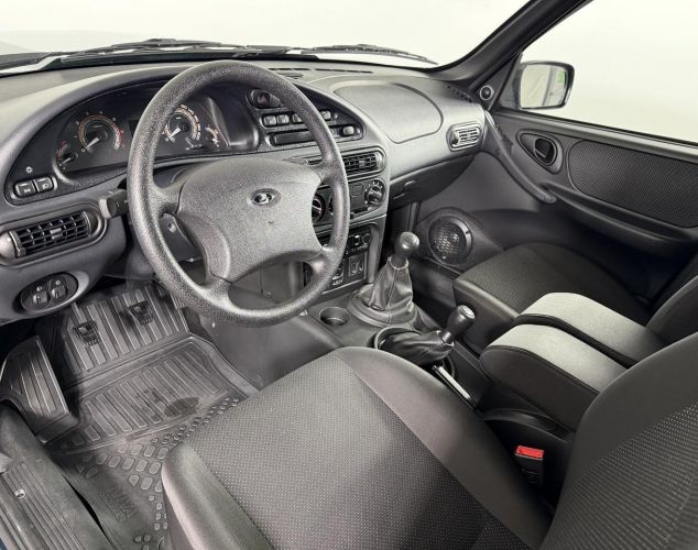 LADA (ВАЗ) Niva Travel  Life