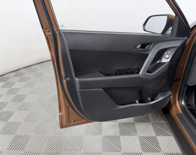 Hyundai Creta  Travel