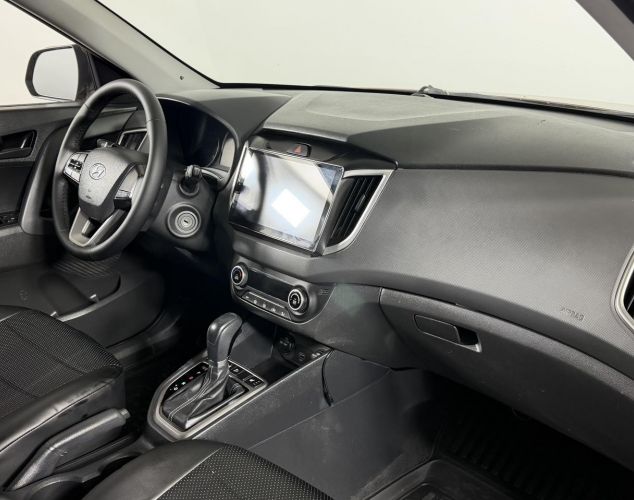 Hyundai Creta  Travel