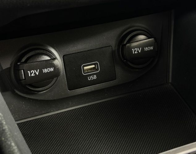 Hyundai Creta  Travel