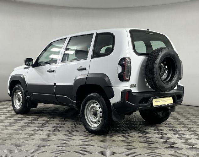 LADA (ВАЗ) Niva Travel  