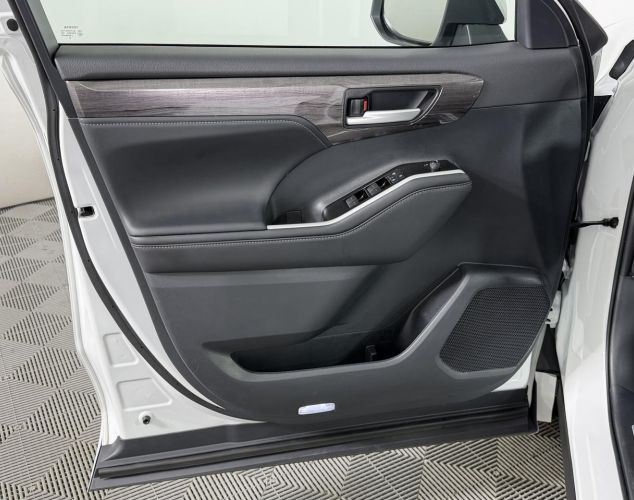 Toyota Highlander  Комфорт