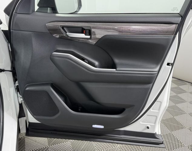 Toyota Highlander  Комфорт