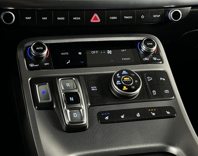 Hyundai Palisade  Calligraphy