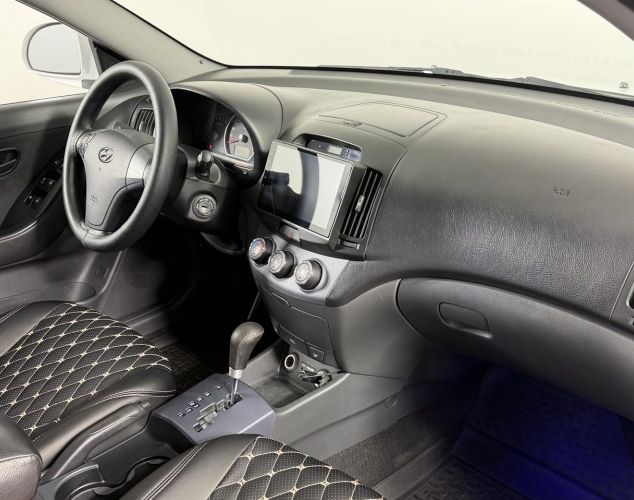 Hyundai Elantra  Classic