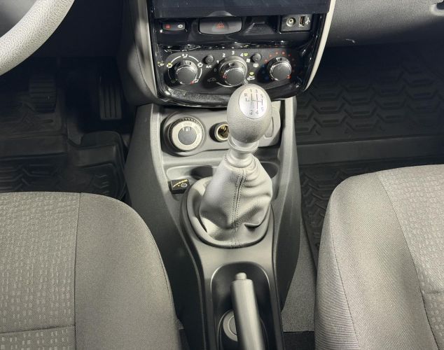 Nissan Terrano  Comfort