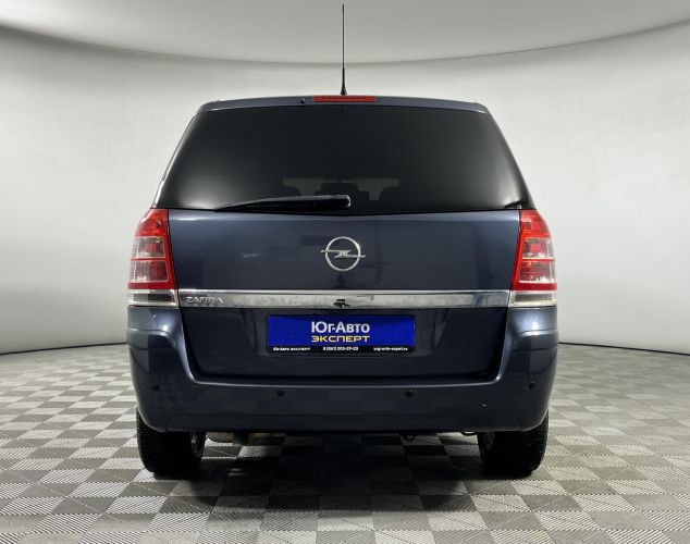Opel Zafira  Family
