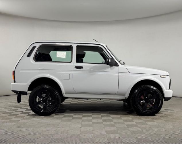 LADA (ВАЗ) Niva (4x4)  